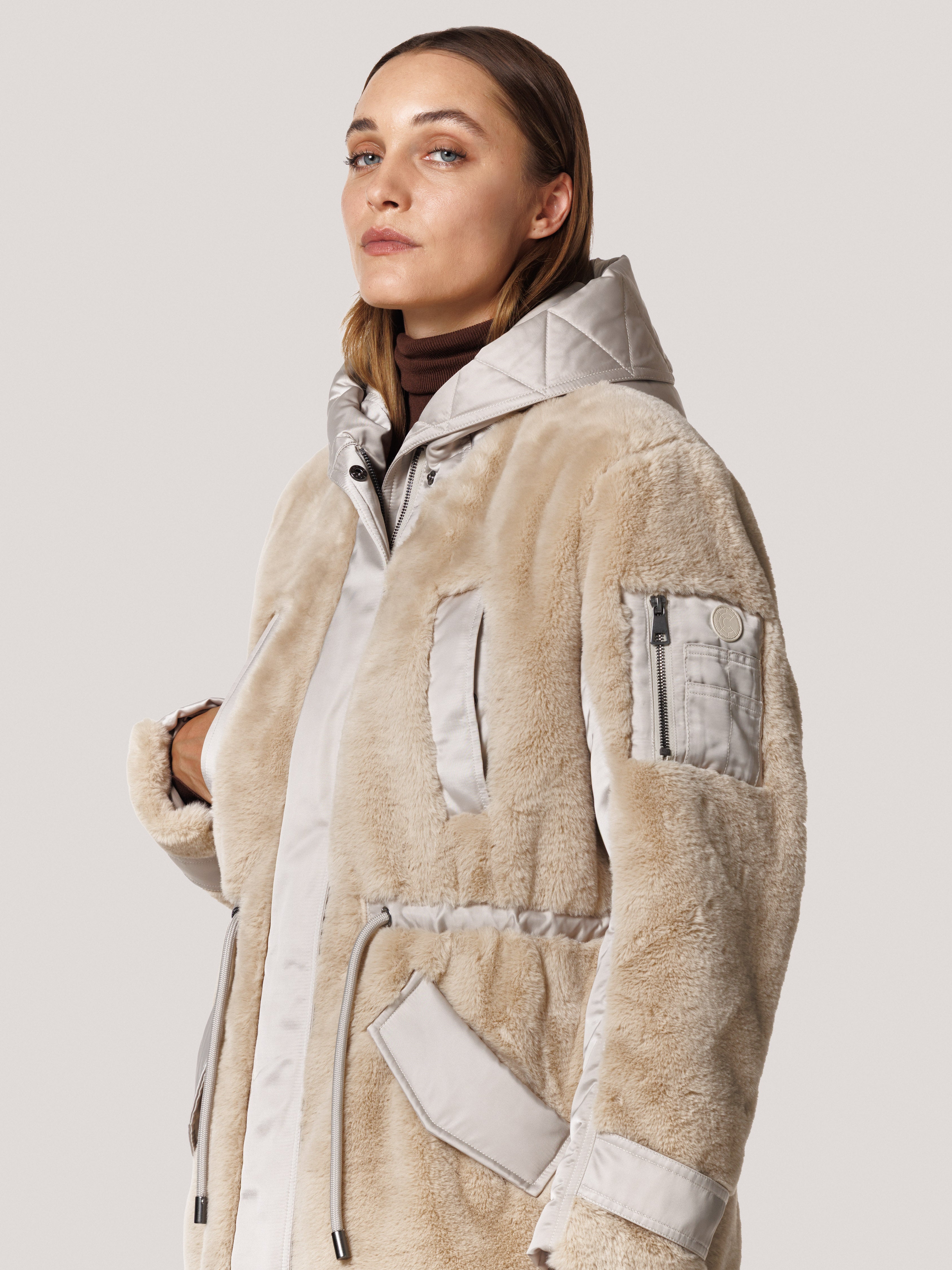 Jenny short coat