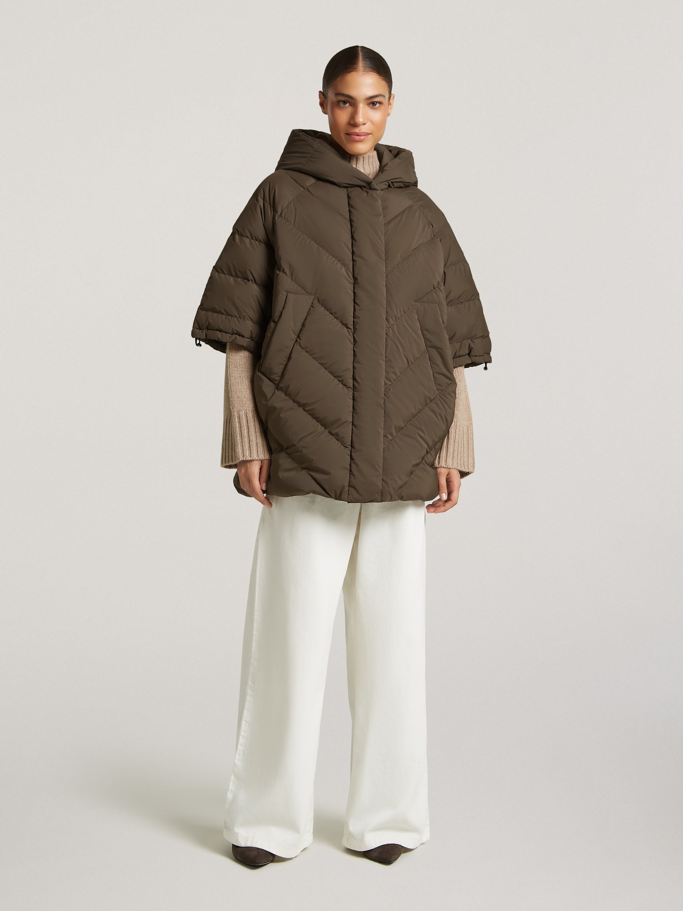 Lindsey cape