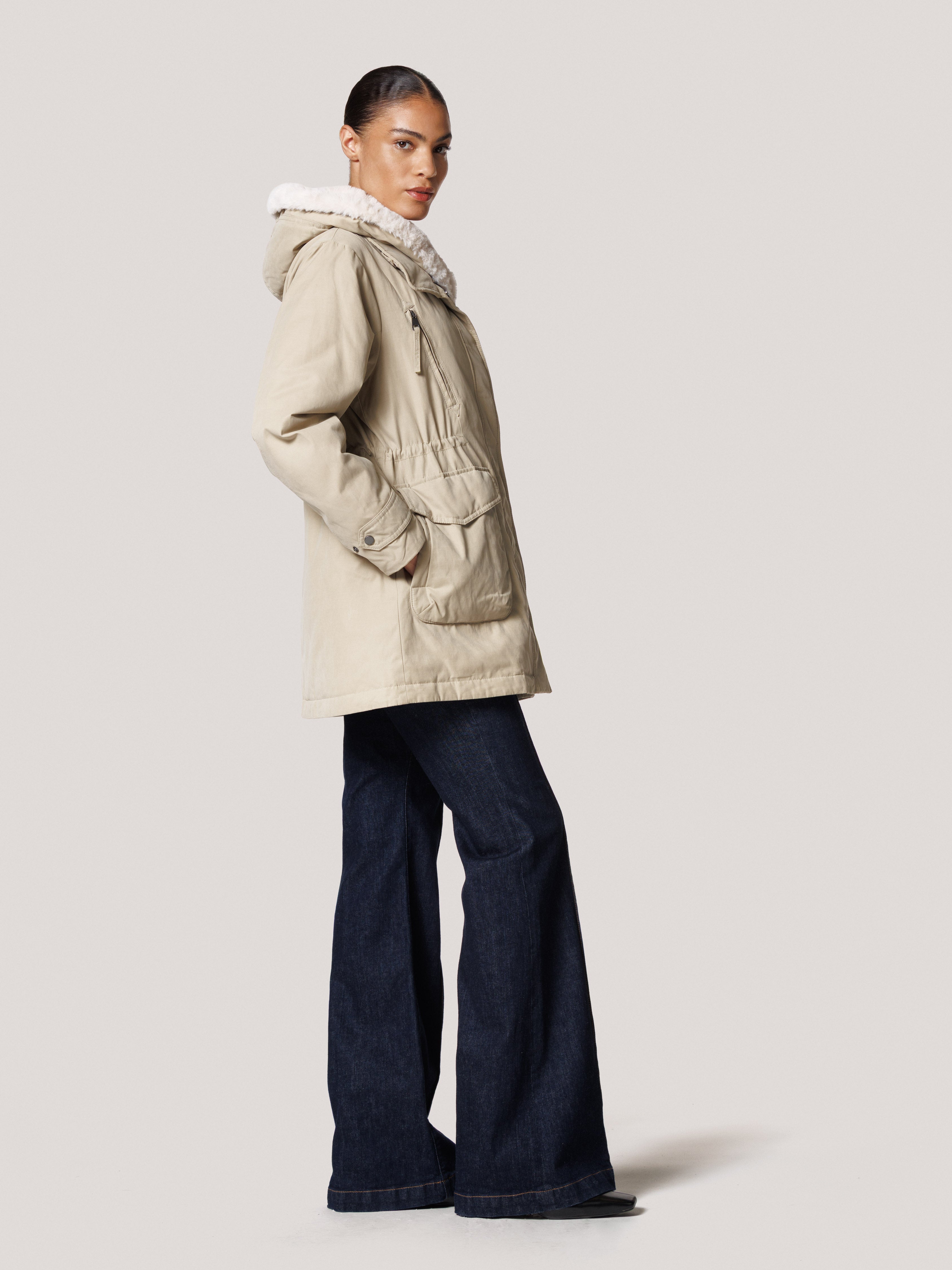 Hedi short coat