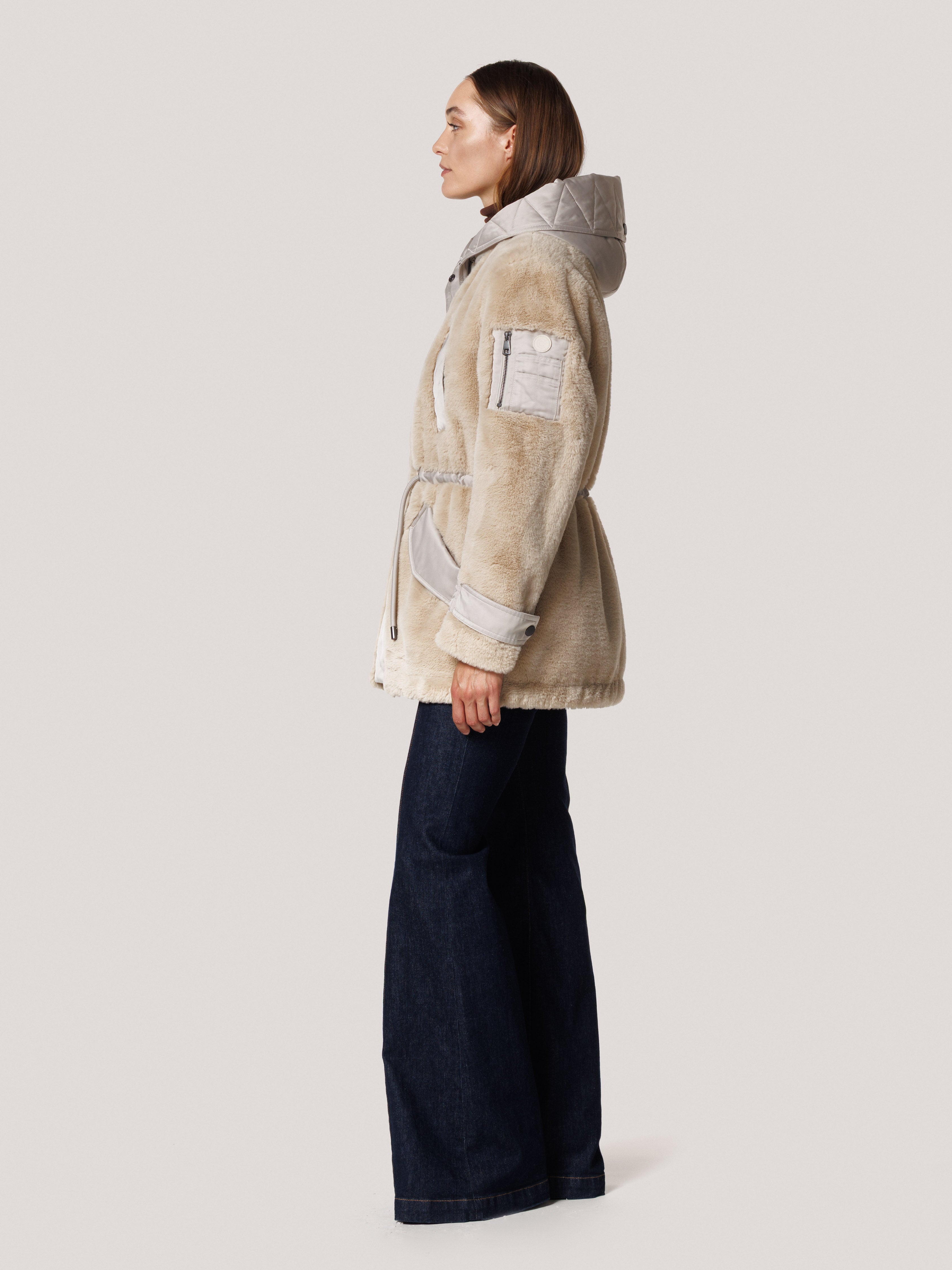 Jenny short coat
