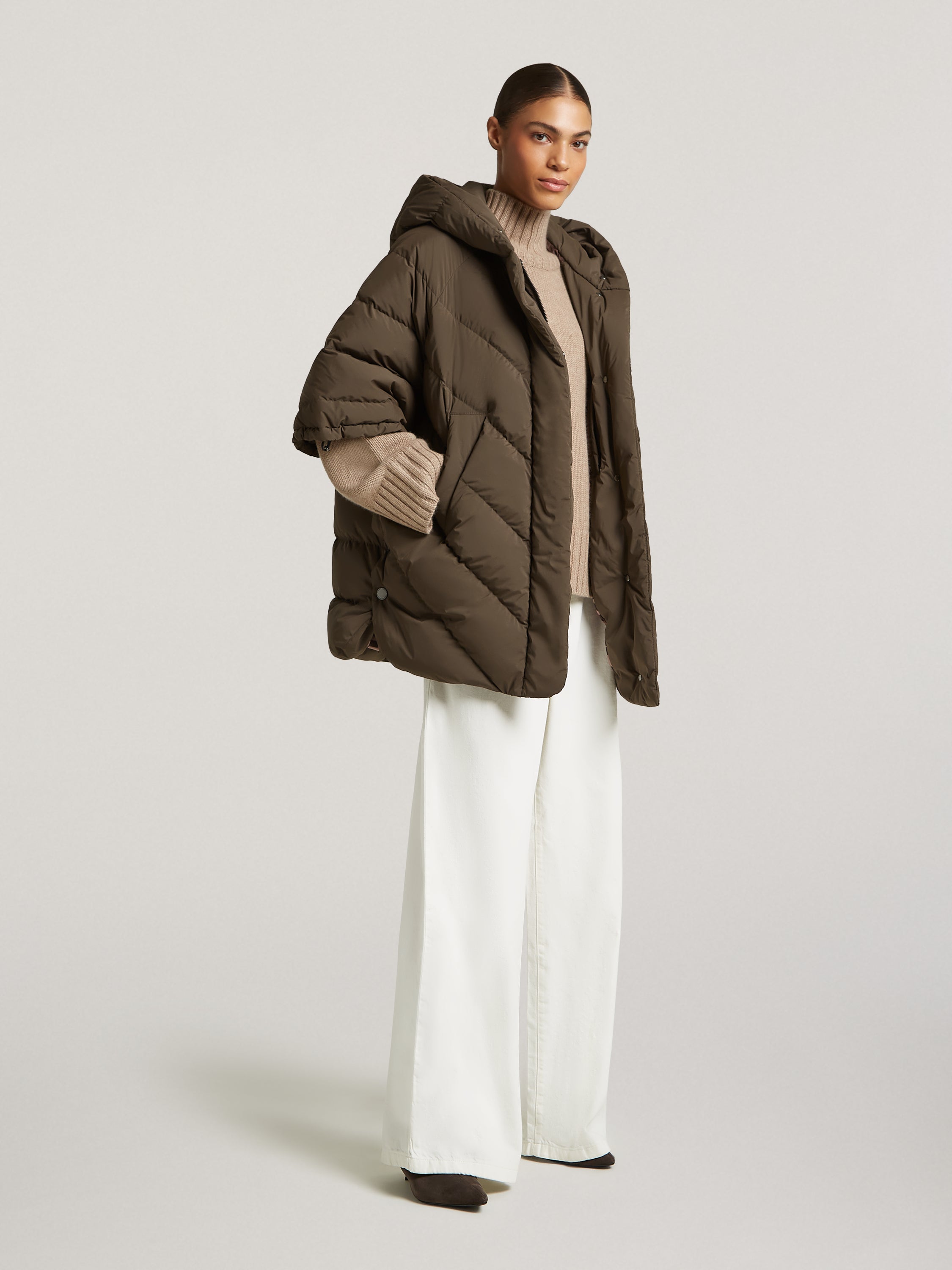 Lindsey cape